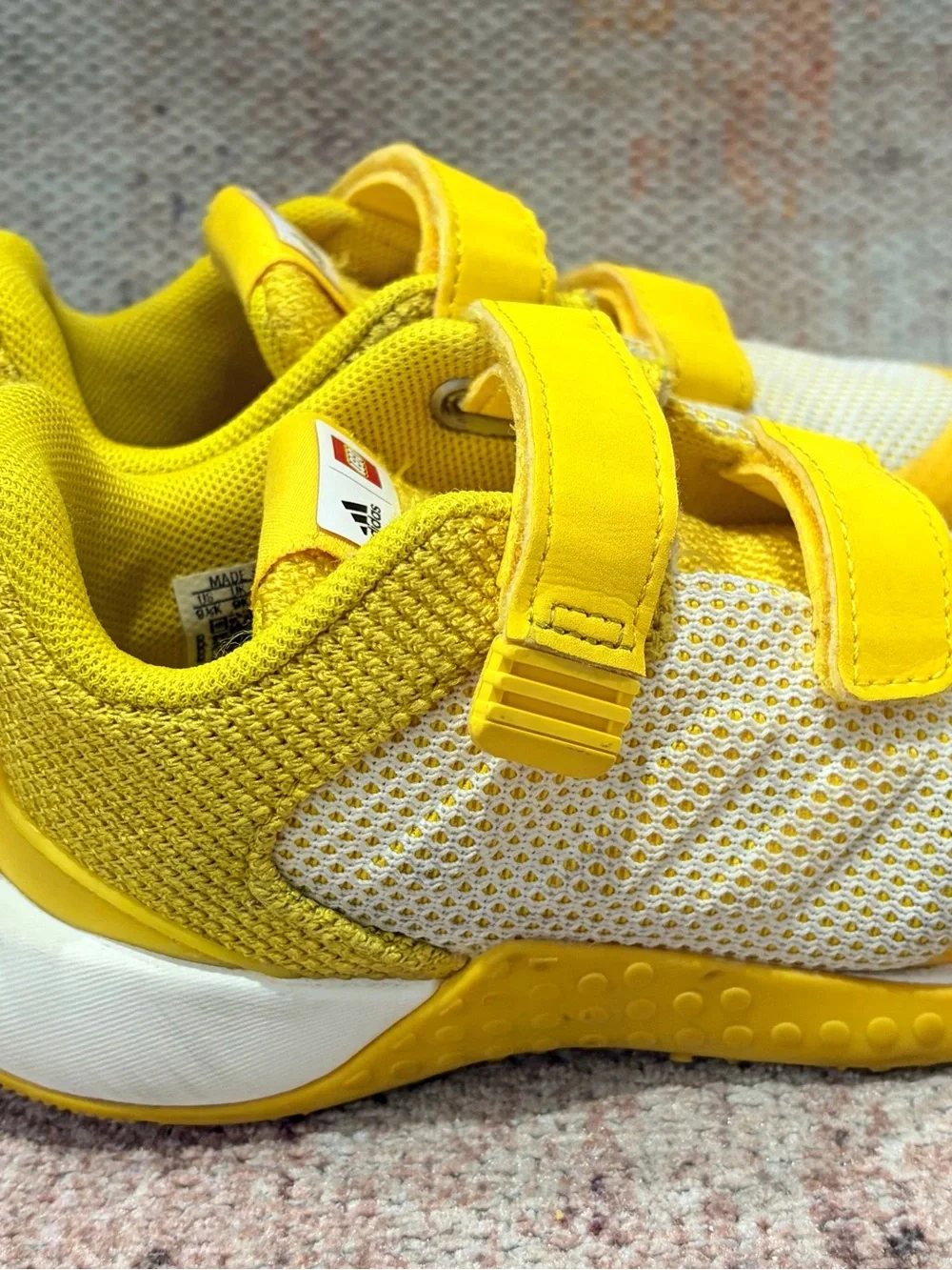Adidas x LEGO Kids Sneakers Yellow White Size US 9.5 Velcro Shoes